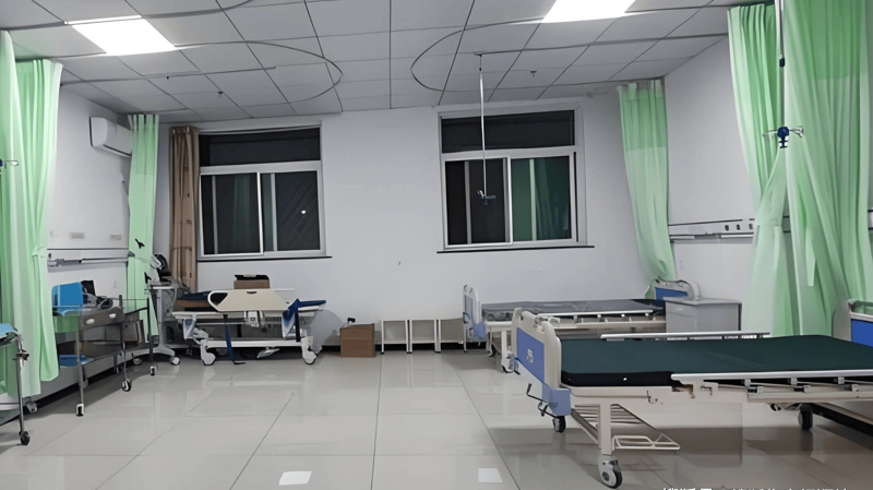 失能老人护理:构建更加温馨的晚年生活